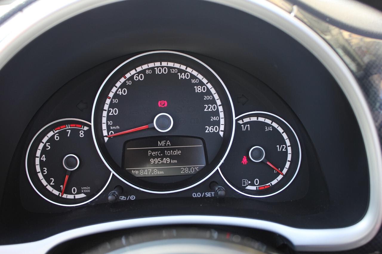 Volkswagen Maggiolino Cabrio R-CUP 1.4 TFSI 160CV NAVY UNICO PROPRIETARIO!!