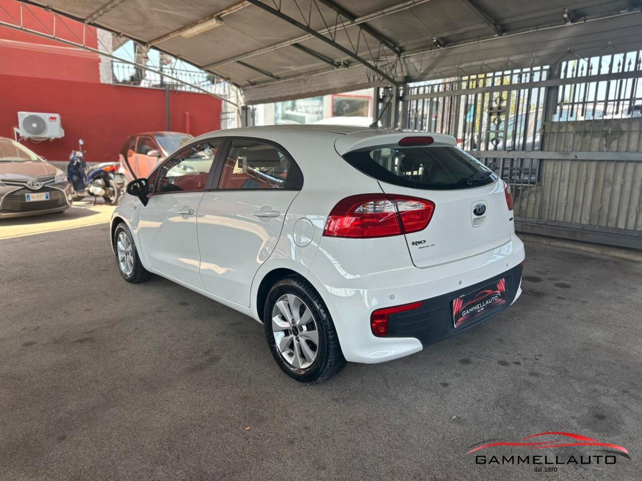 Kia Rio 1.1 Active 75CV E6