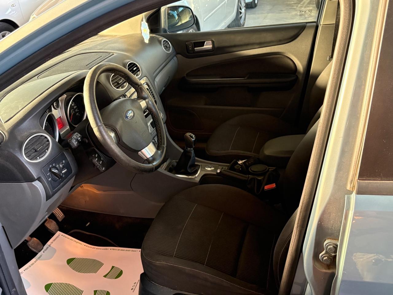 Ford Focus 2.0 (145CV) 5p. Bz.- GPL Tit.