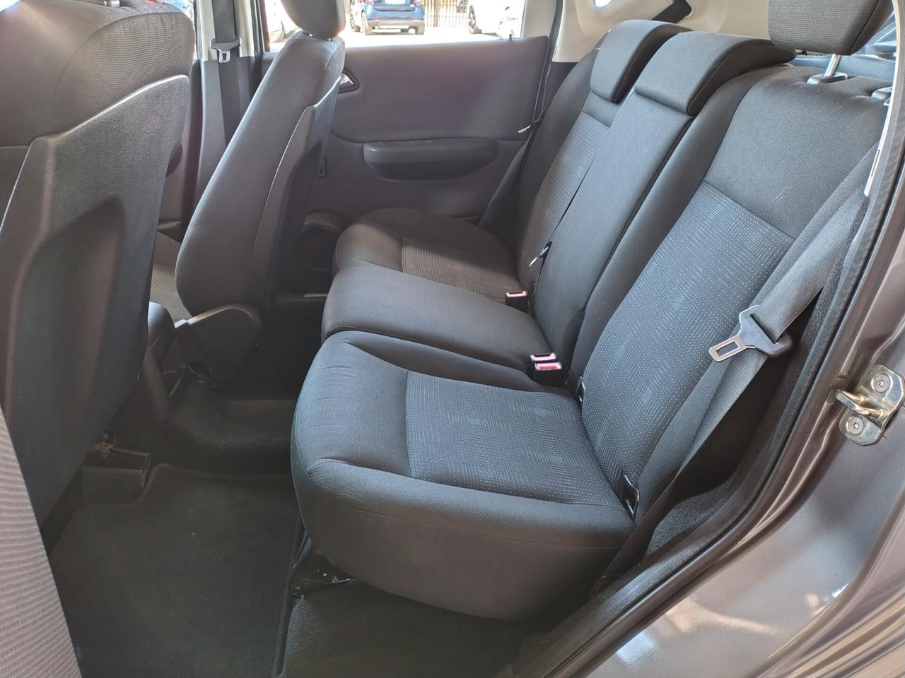 Mercedes-benz A 160 CDI BlueEFFICIENCY Avantgarde