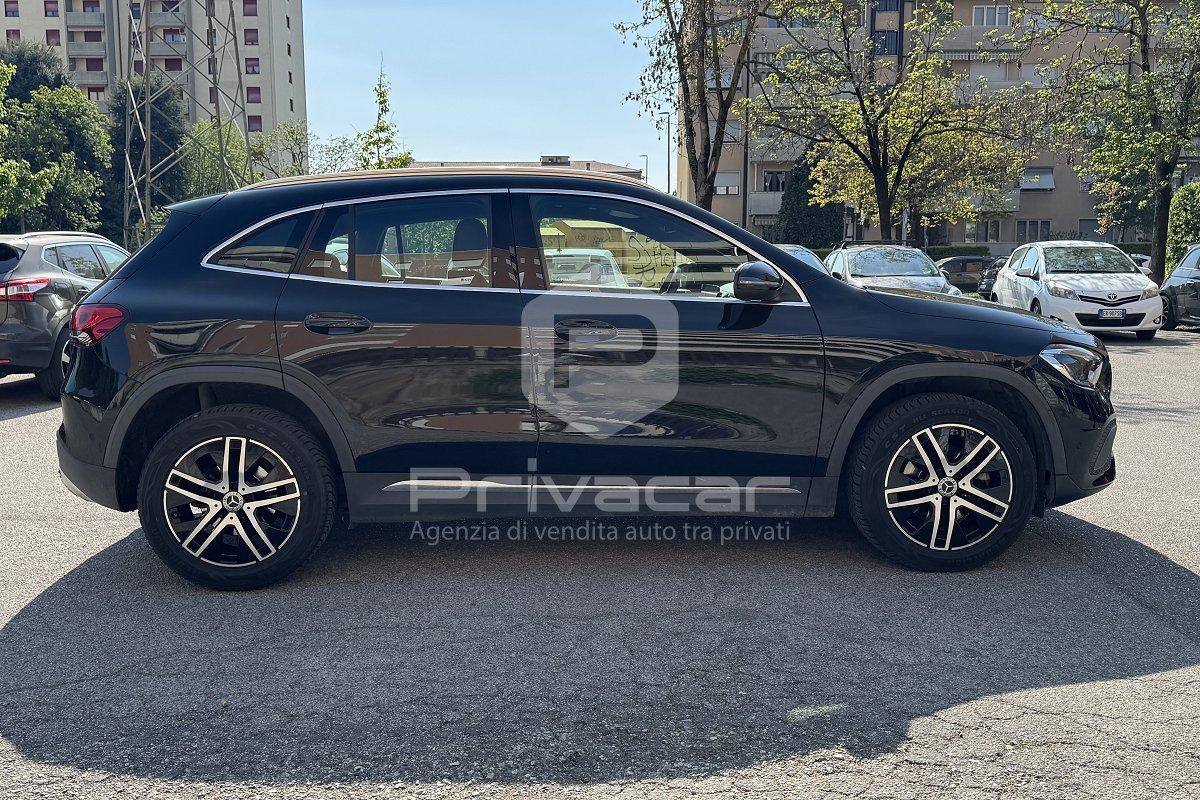 MERCEDES GLA 180 d Automatic Sport Plus