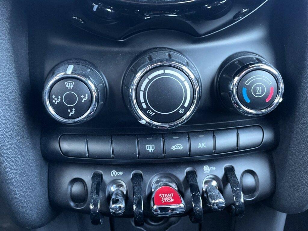 Mini Cooper D Cabrio 1.5 Cooper D Boost Auto