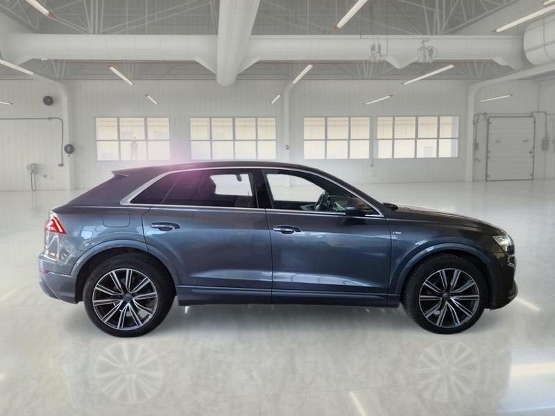 AUDI Q8 45 TDI MHEV 170kW quattro tiptronic Sport
