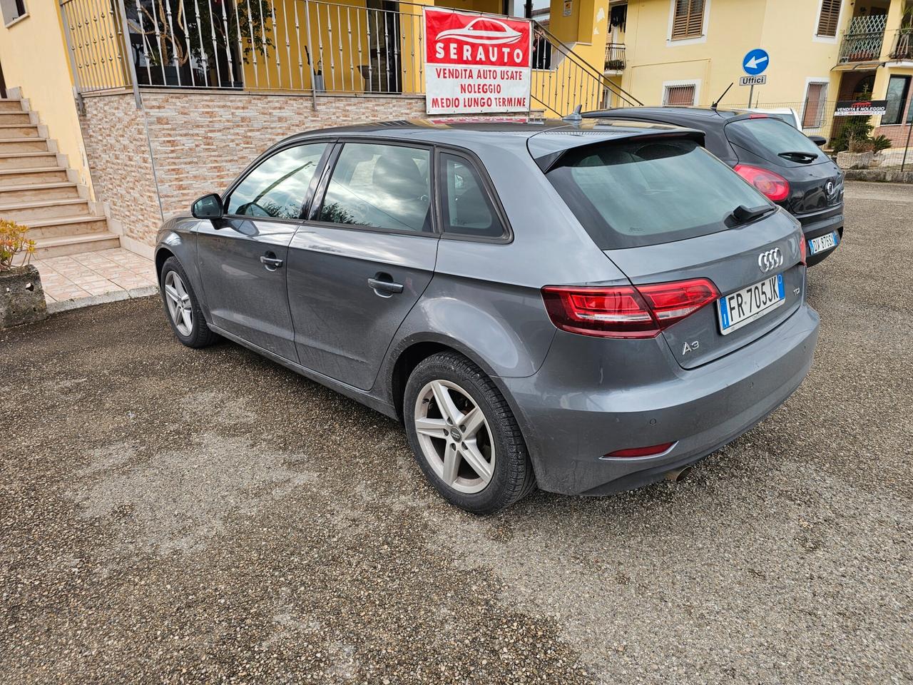 Audi A3 SPB 1.6 TDI S tronic Business