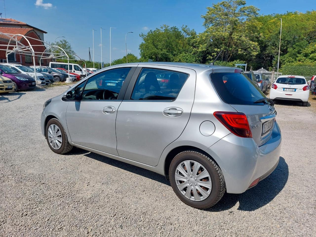 Toyota Yaris 1.4 D-4D 5 porte Lounge STUPENDA OK NEOPATENTATI