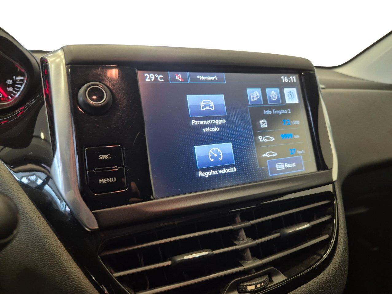 Peugeot 208 5p 1.2 puretech Active - NEOPATENTATI - Bluetooth - Clima