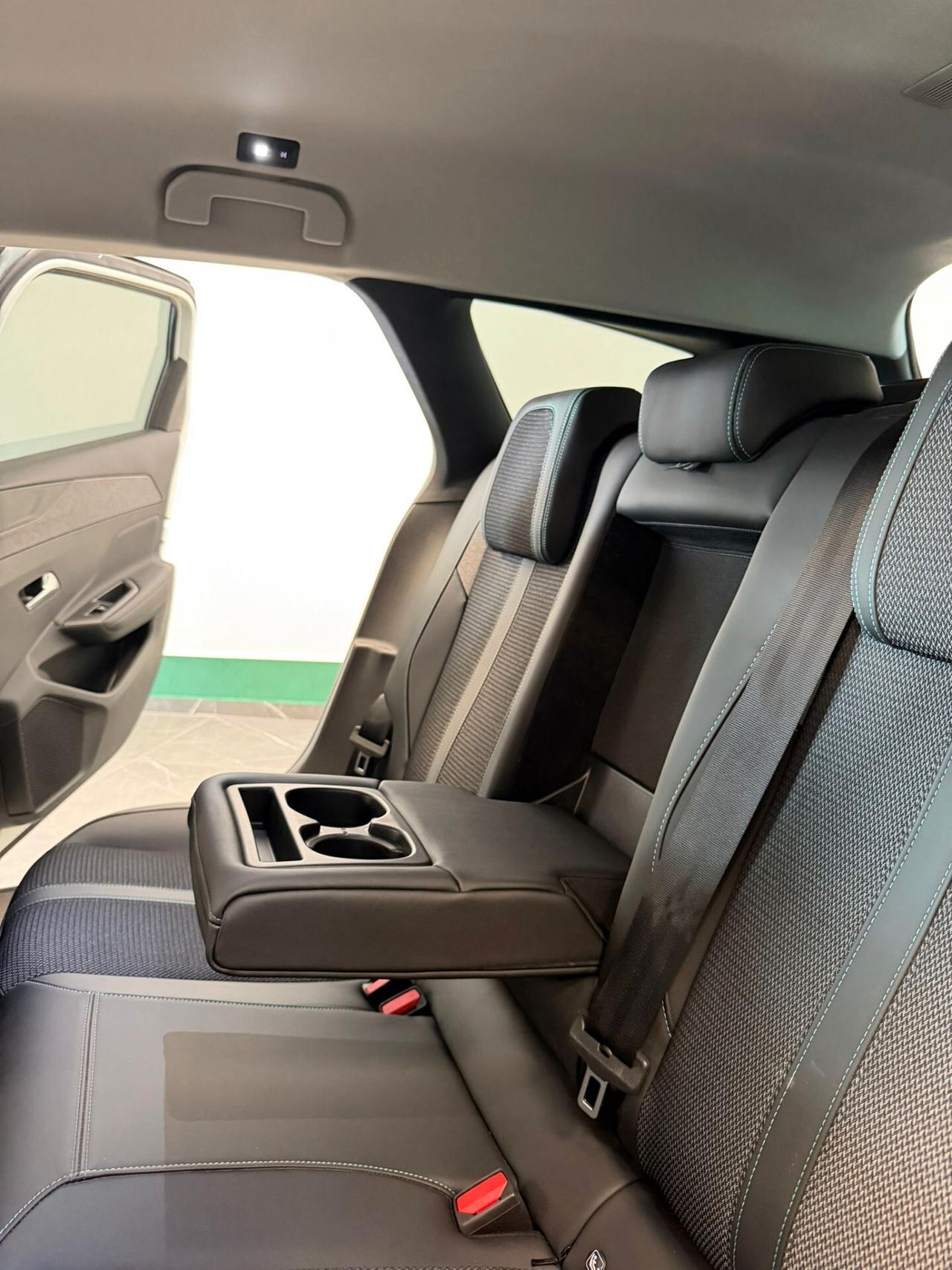 Peugeot 308 BlueHDi 130 S&S EAT8 SW Allure Pack