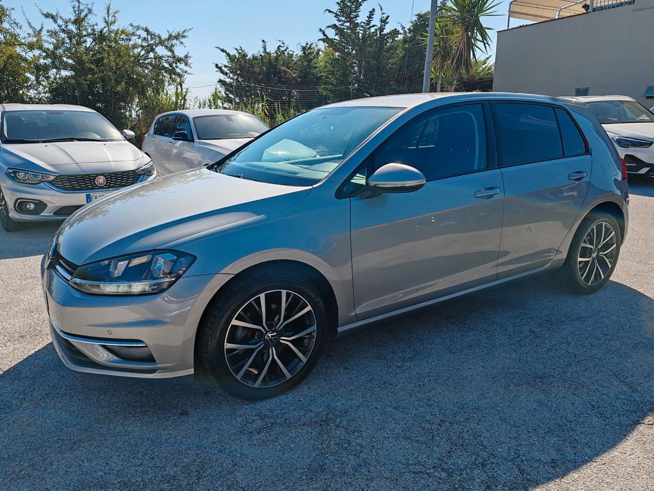 Volkswagen Golf 1.6 TDI Business BlueMotion Tech