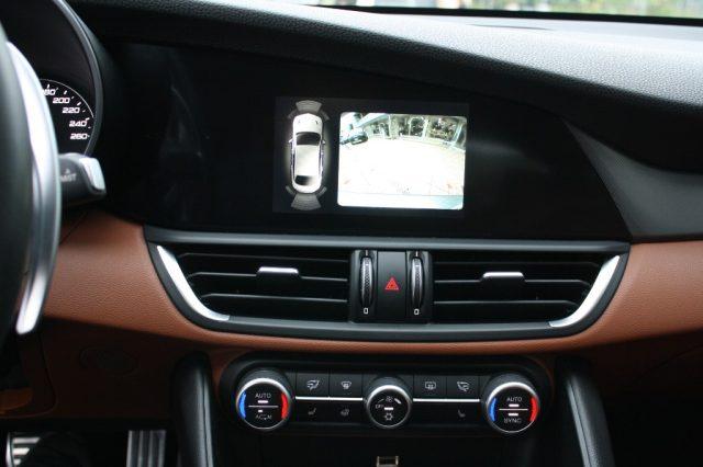 ALFA ROMEO Giulia 2.2 Turbodiesel 210 CV AT8 AWD Q4 Veloce