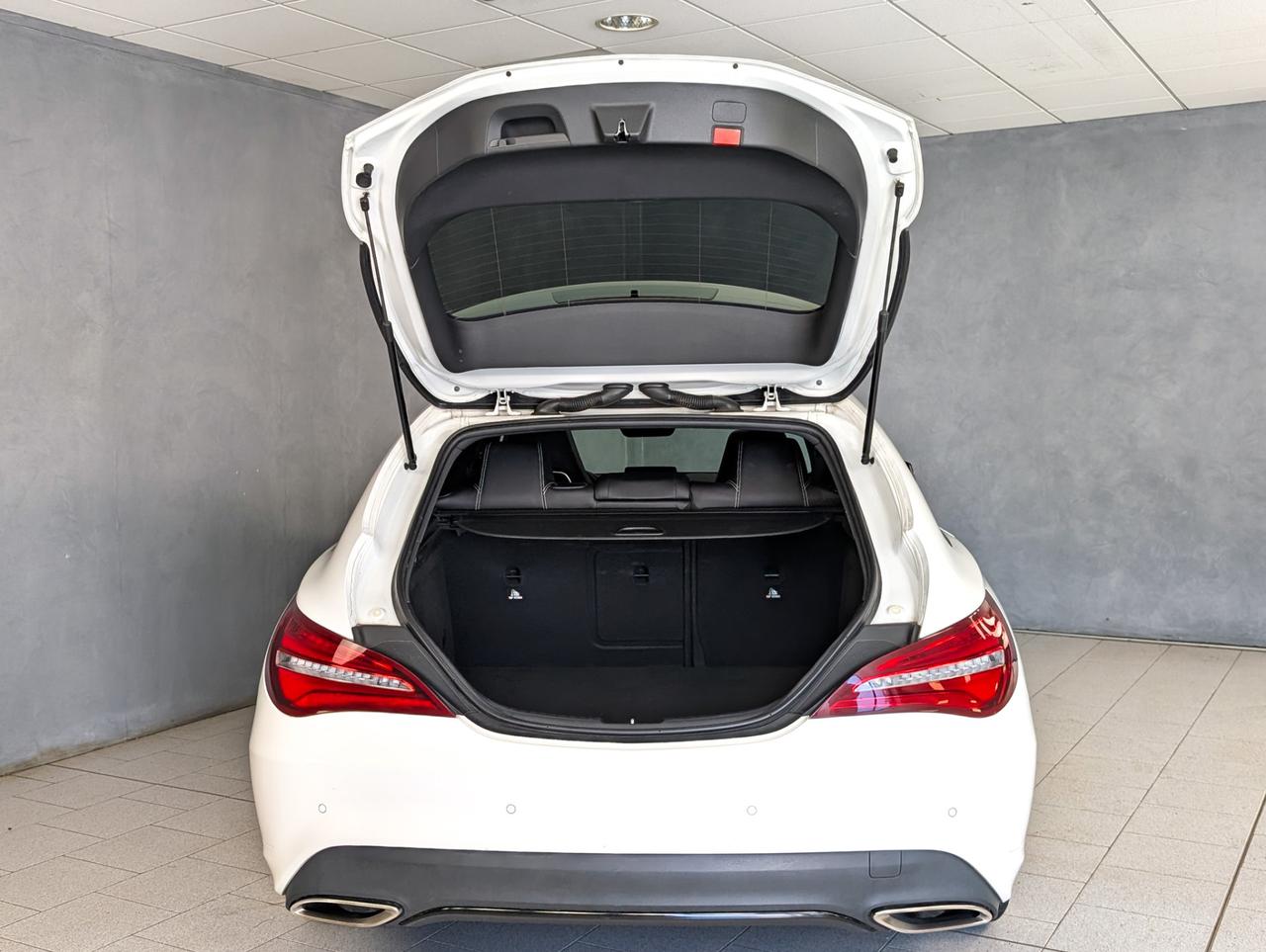 Mercedes-Benz CLA 180 180 Sport