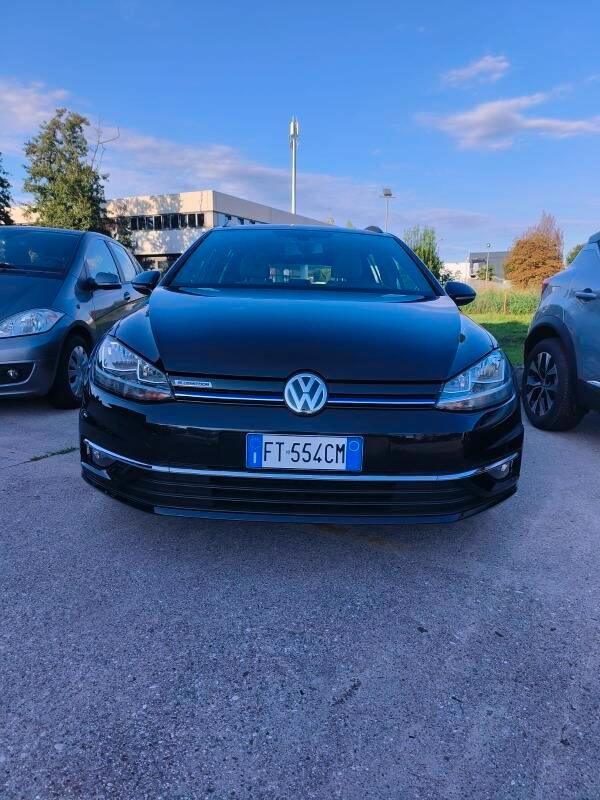 Volkswagen Golf Variant Golf var. 1.5 tsi Executive 130cv dsg