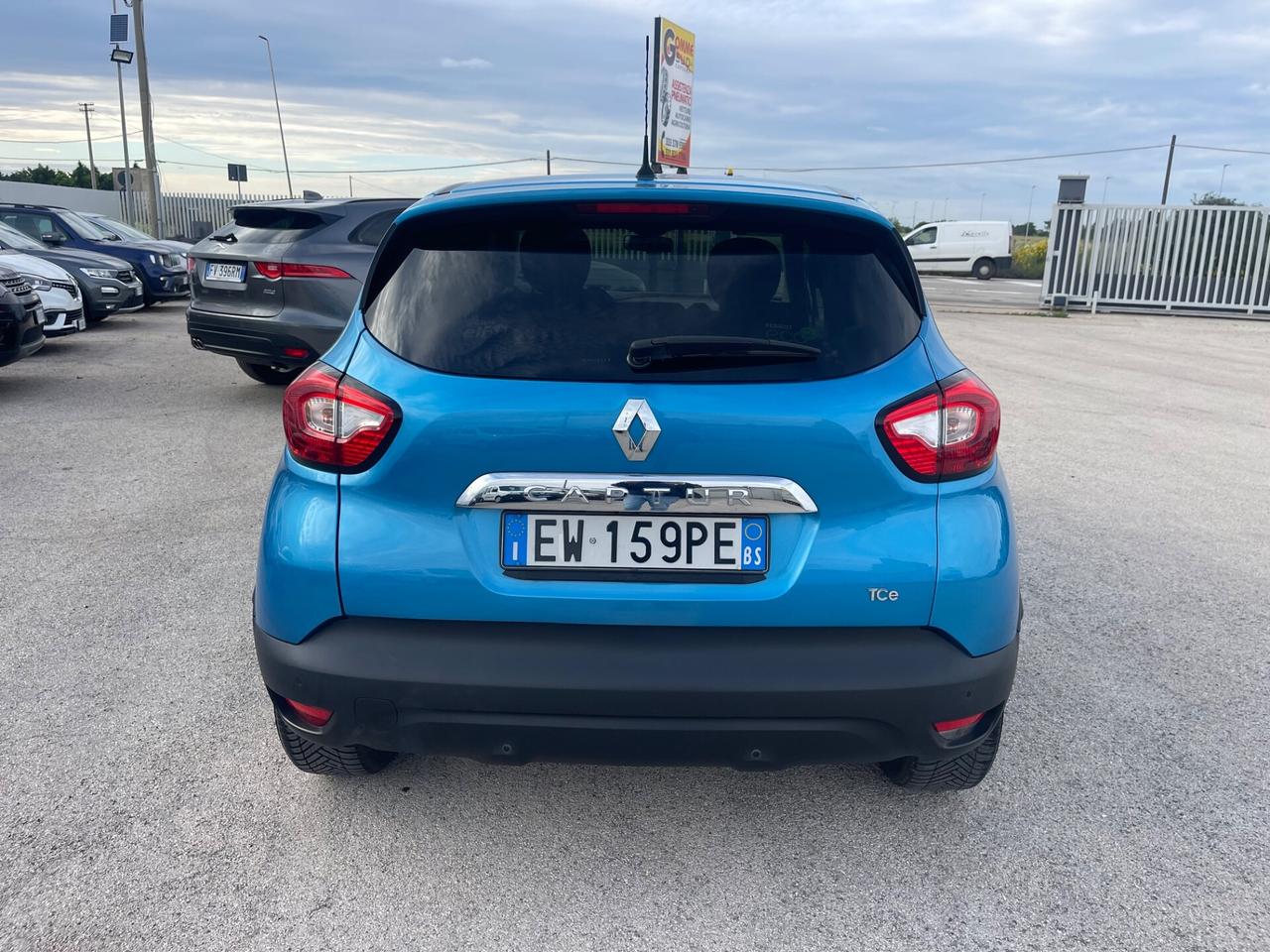 RENAULT CAPTUR 0.9 TCE FULL LED PARI AL NUOVO