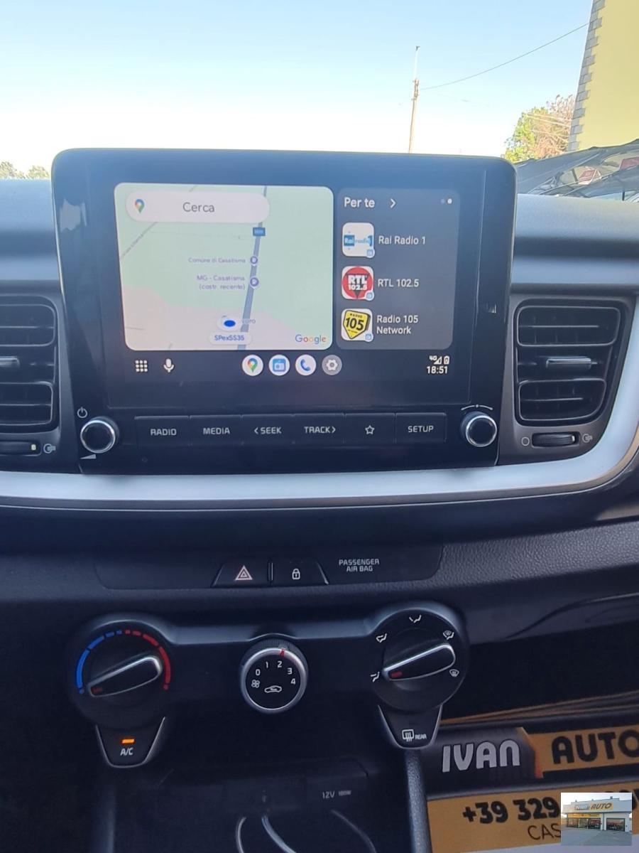 KIA Stonic 1.2 Benzina-Neopatentati-Anno 2022