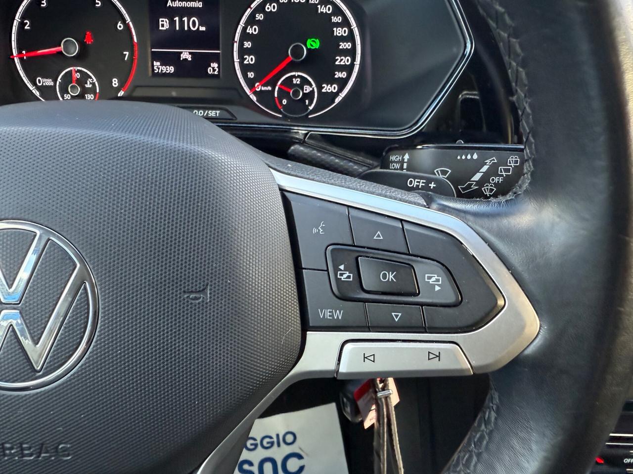 T-Cross 1.0 TSI 110 CV DSG Live