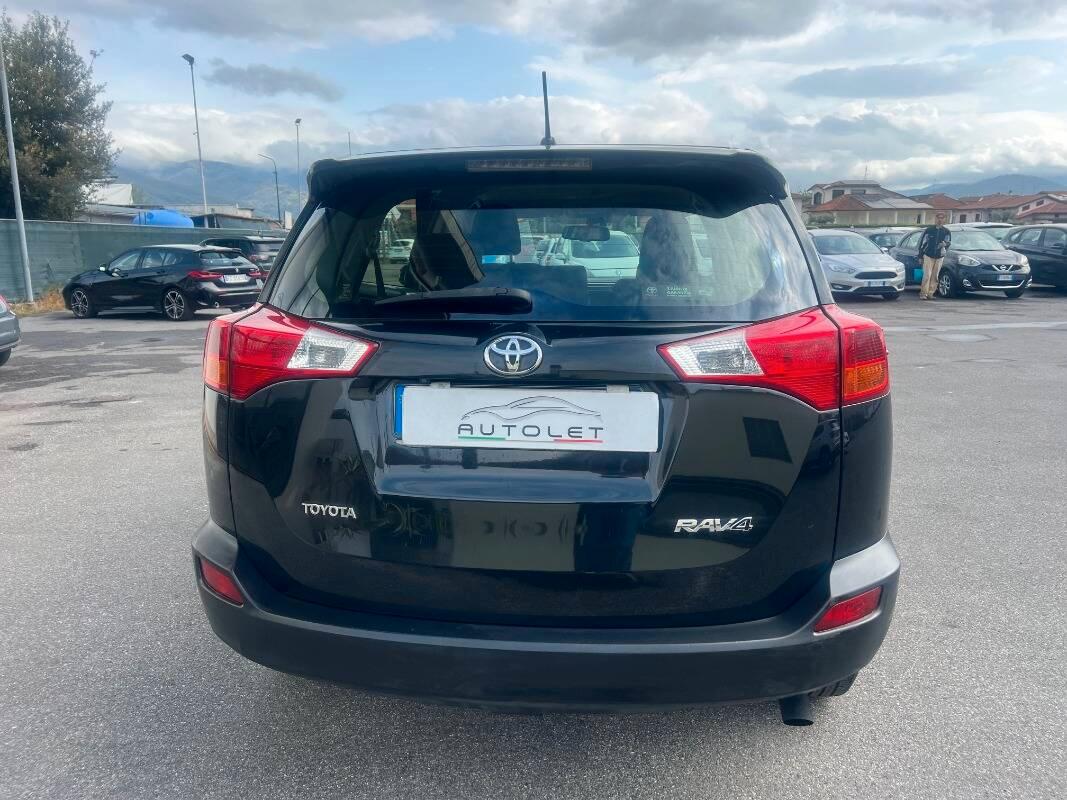 Toyota Rav4 2.0 d-4d Active 2wd 124cv mt