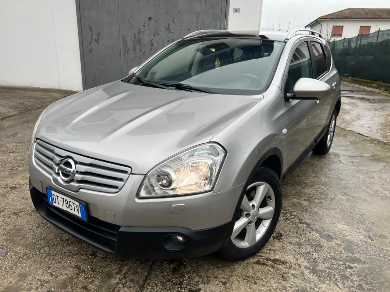 NISSAN QASHQAI 2.0 DIESEL 4X4 7 POSTI FULL OPTIONAL