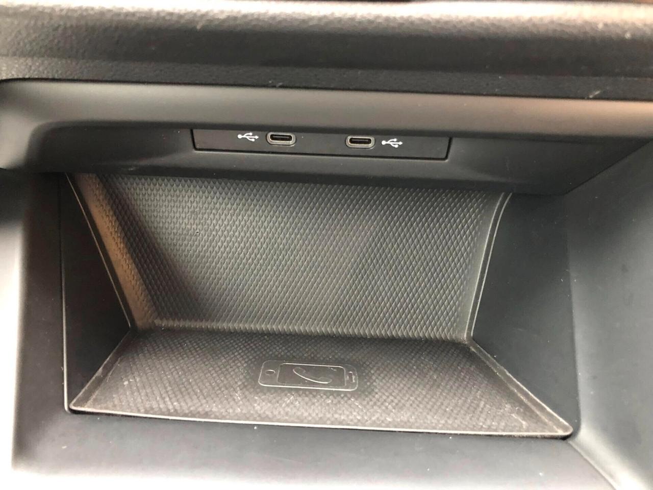 Volkswagen Golf 2.0 TDI 116 cv 2021 navi nuova