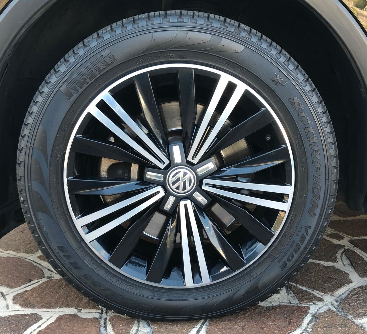 Volkswagen Tiguan 2.0 TSI 180 CV DSG 4MOTION Executive BMT