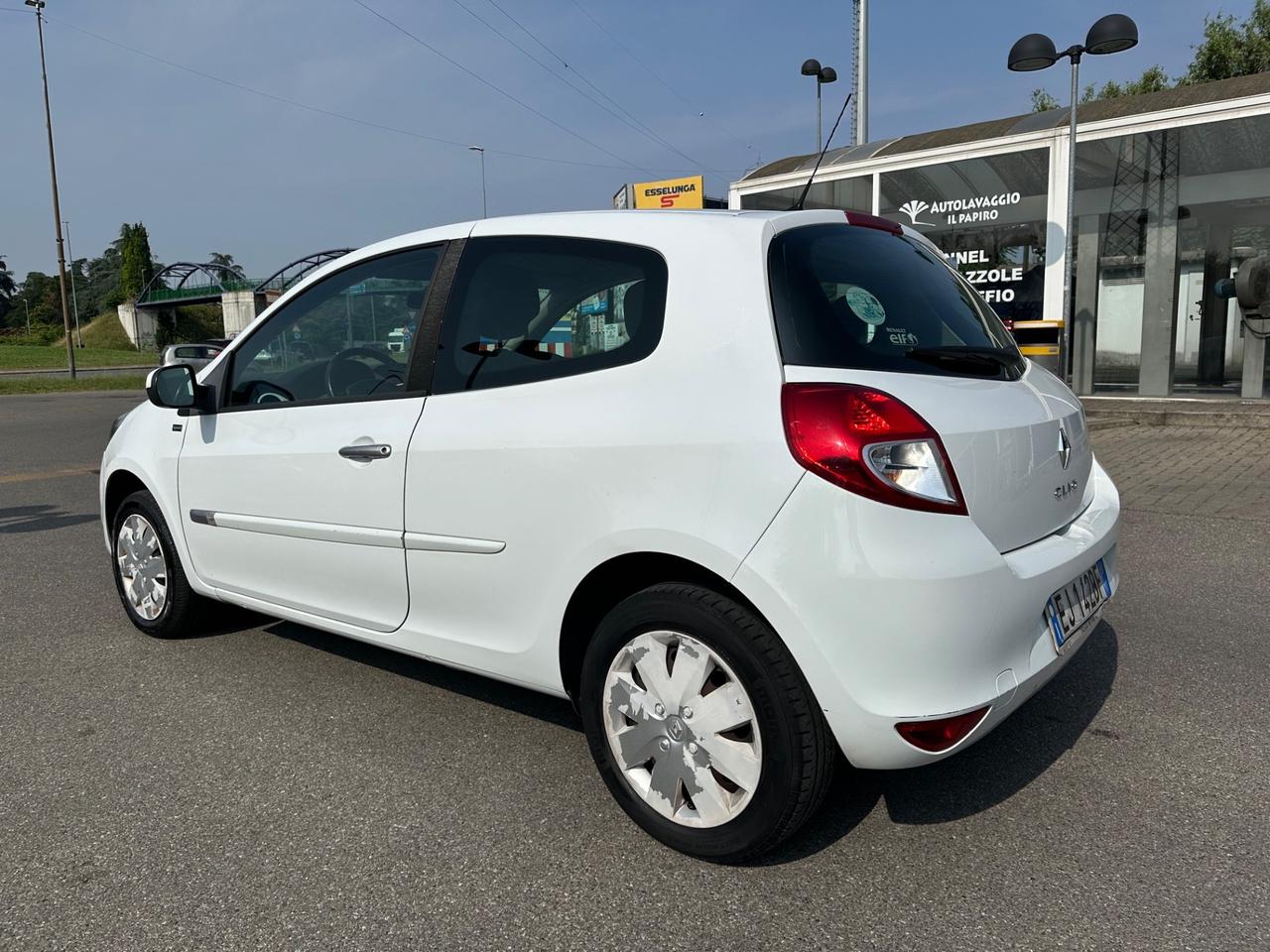 Renault Clio 1.2 16V 3p BENZINA NEOPATENTATI EURO 5