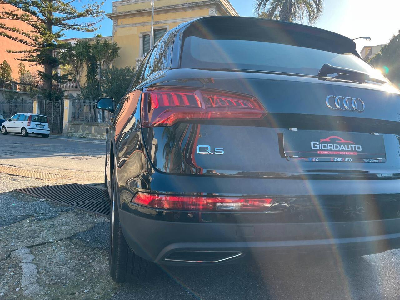 Audi Q5 2.0 TDI 190 CV quattro S tronic Business Design