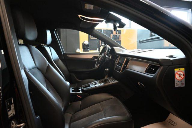 PORSCHE Macan 2.0 PDK BLACKLINE20"SCARICHI NAVI CAM CRUISE NUOVA