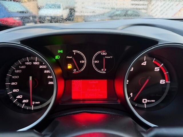 Alfa Romeo Giulietta 1.6 JTDm-2 105 CV Exclusive ok neop