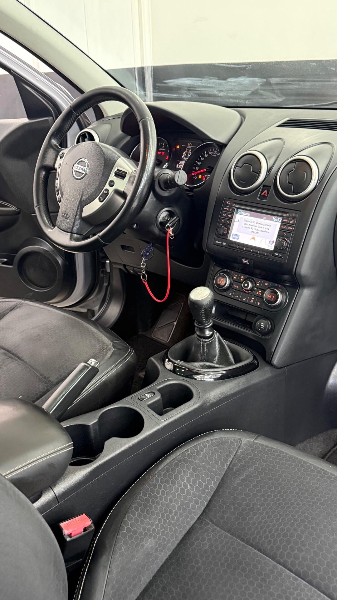 Nissan Qashqai 1.5 dCi DPF Tekna