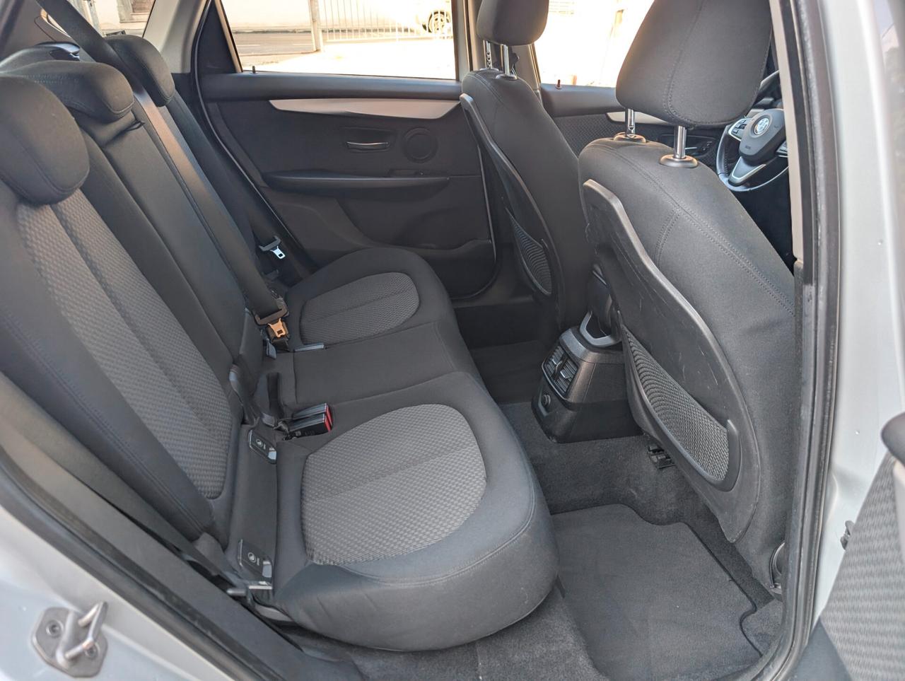 Bmw 216 216d Active Tourer Advantage EURO6 TAGLIANDATA
