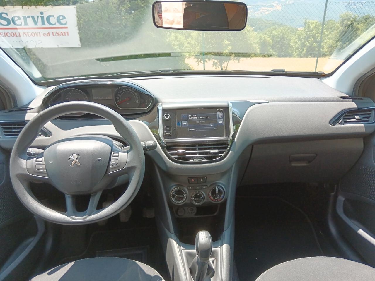Peugeot 208 1.4 HDi 68CV 5P NEOPATENTATI