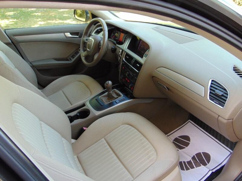 AUDI A4 4ª serie A4 Avant 2.0 TDI 143CV F.AP. ...
