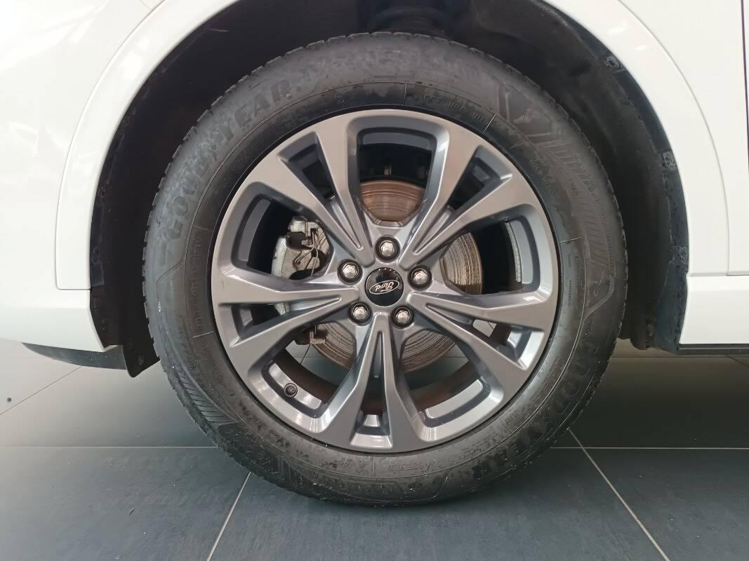Ford Kuga 2.5 full hybrid ST-Line 190cv