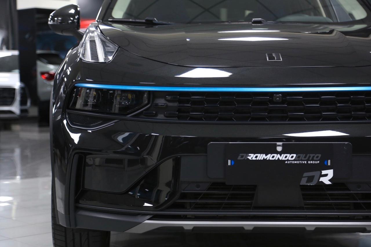 Lynk&co 01 PHEV auto