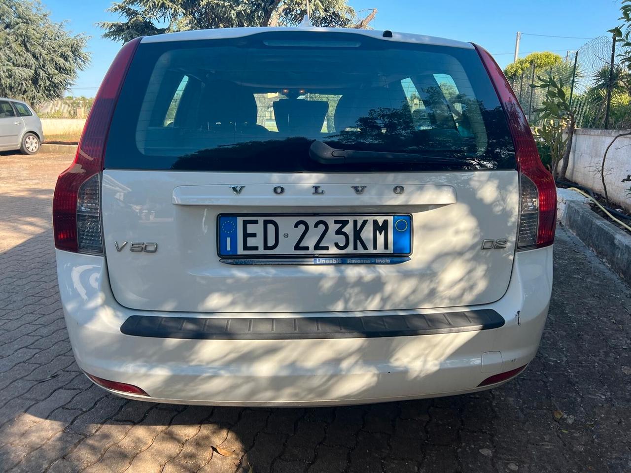 Volvo V50 D4 R-design