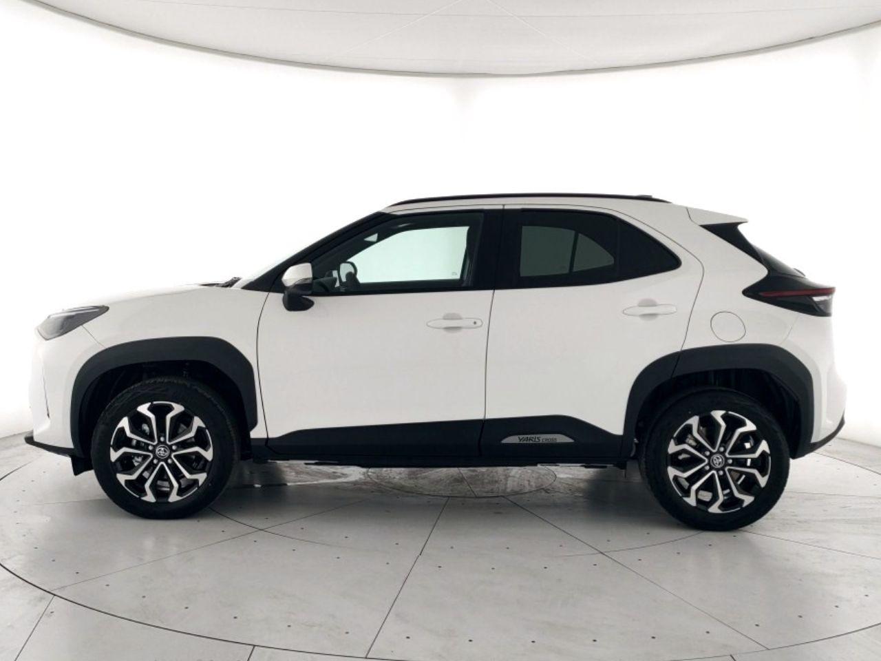 TOYOTA Yaris Cross 1.5h Trend fwd 115cv e-cvt