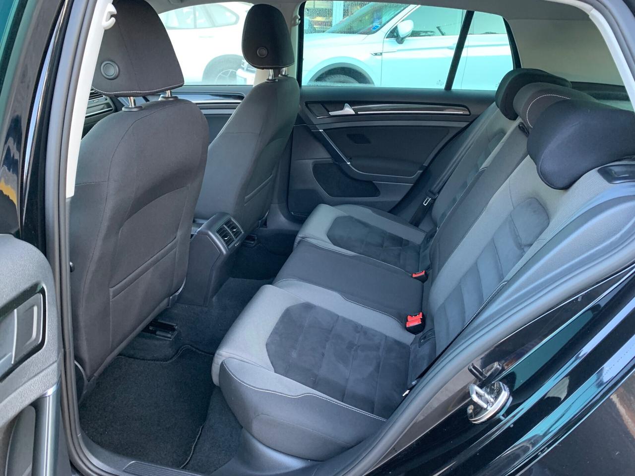 Volkswagen Golf 2.0 TDI 5p. 4MOTION Highline BlueMotion Technology