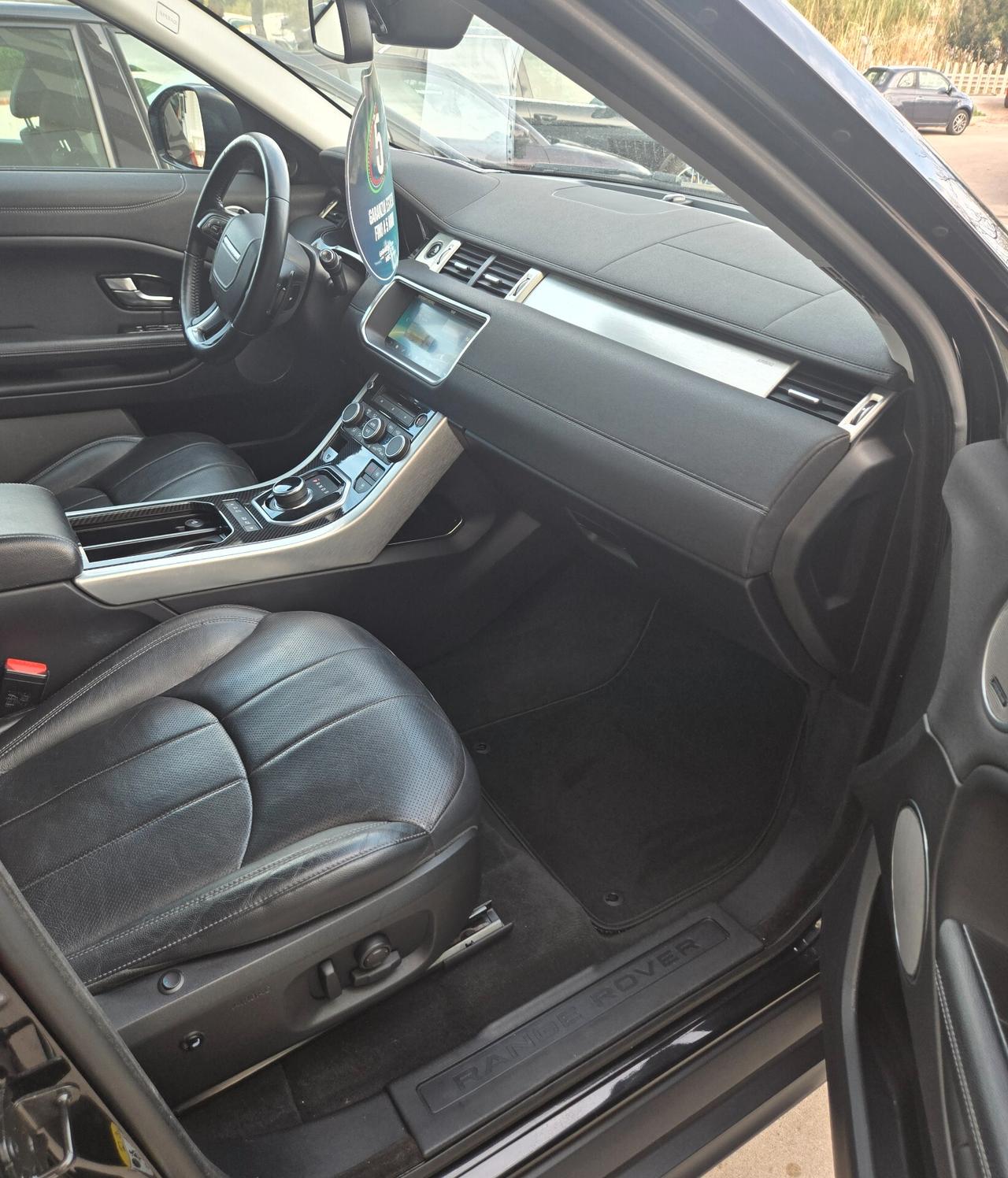 Range Rover Evoque 2.0 180cv Black Friday 2025