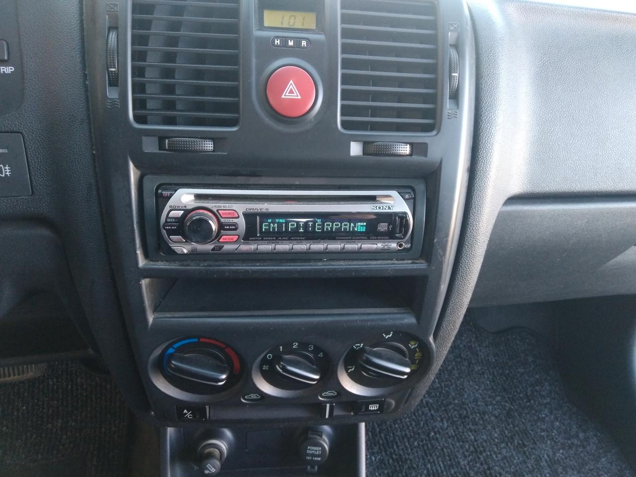 Hyundai Getz 1.4 16V 97cv 5p. Active cambio automatico x neopatentati