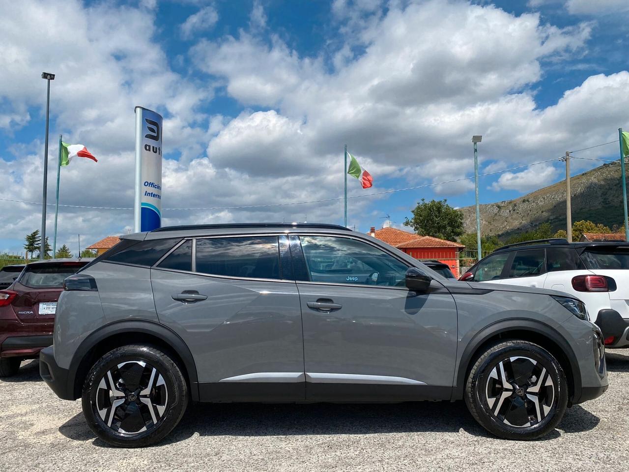Peugeot 2008 New 1.2 PureTech 100cv S&S Modello Allure