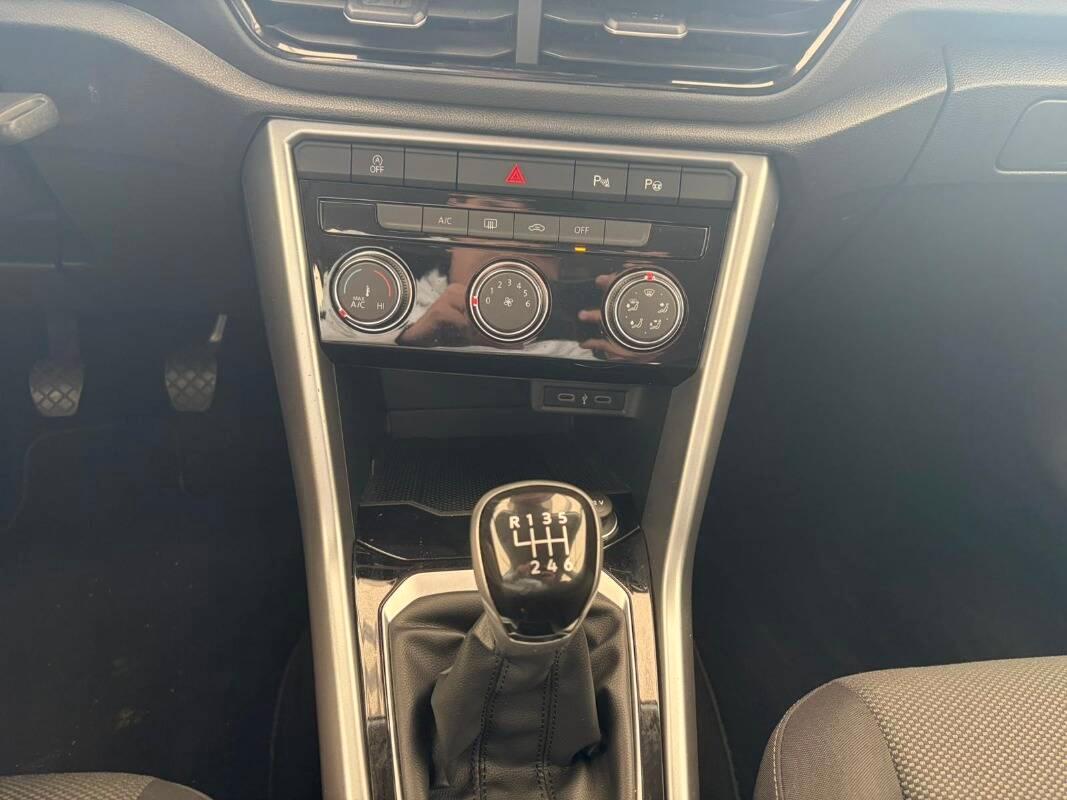 Volkswagen T-Roc 1.0 tsi Life 110cv