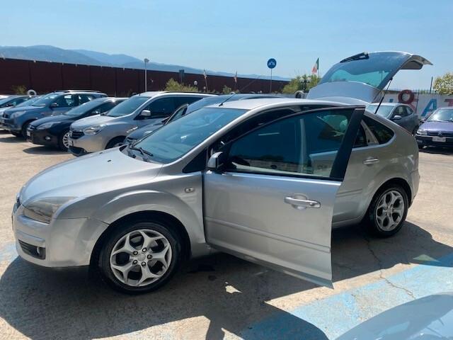 Ford Focus CC Focus+ 1.6 TDCi (90CV) 5p.