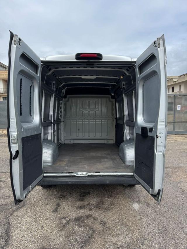 FIAT DUCATO 30MH2 2.3MJ FURG.P.MEDIO T.ALTO 3 PTI-2019