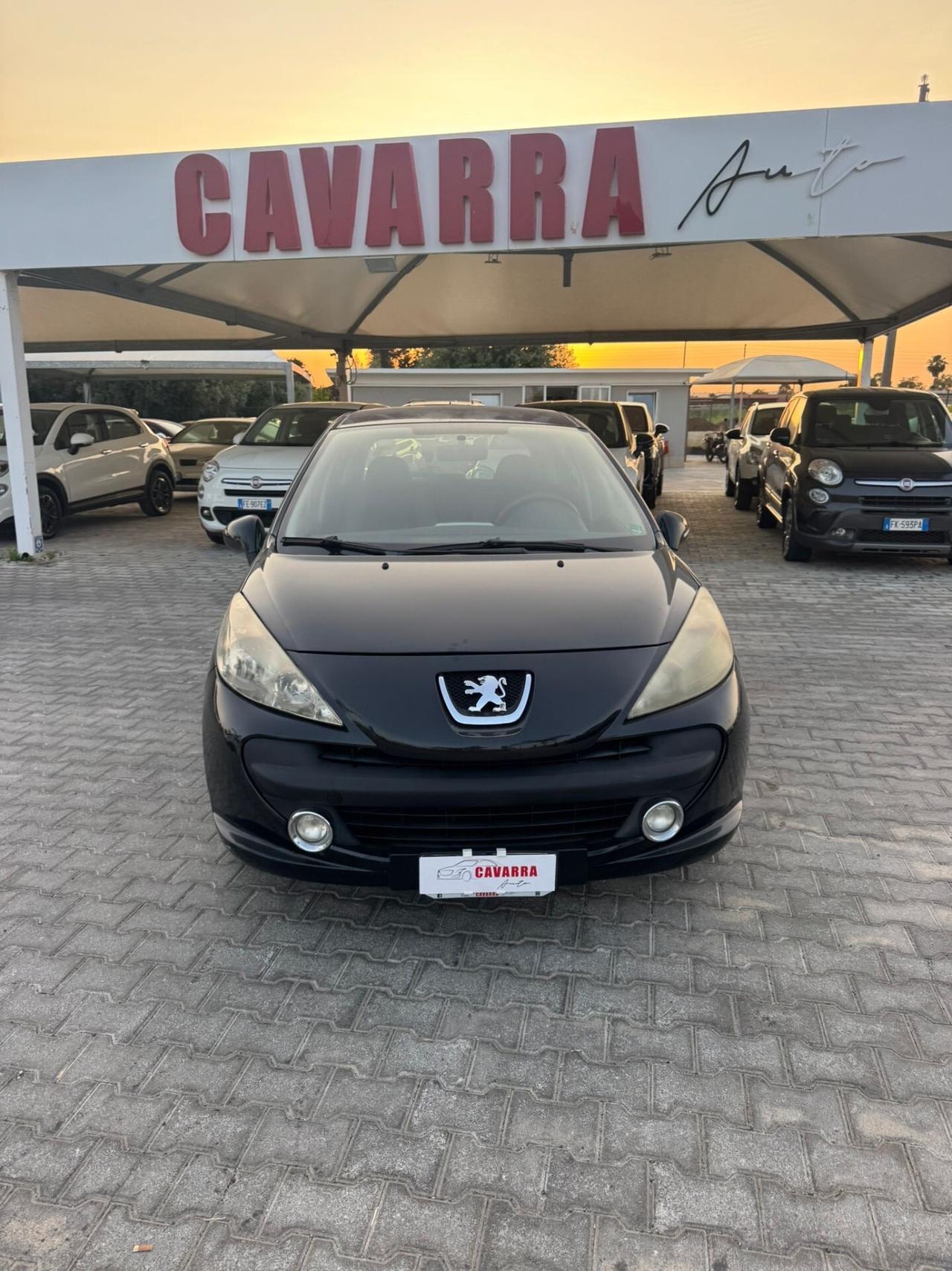 Peugeot 207 1.4 HDi 70CV 5p. ONE Line