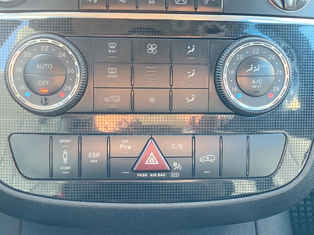 Mercedes-benz R 320 CDI 4 MATIC 7 POSTI PREMIUM SPORT