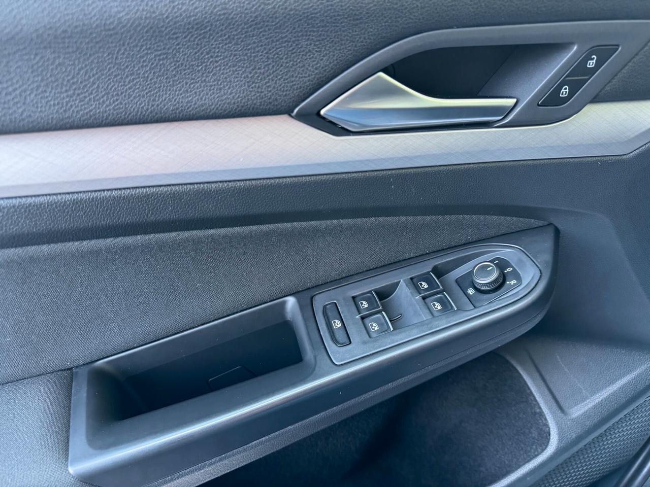 Volkswagen Golf VIII 2.0 tdi Style dsg UNICO PROP.