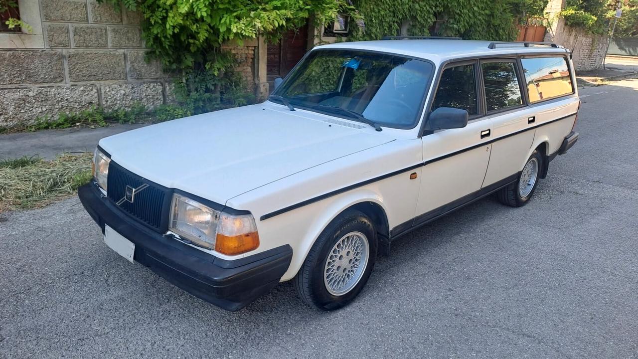 Volvo 240 2.0 Station Wagon