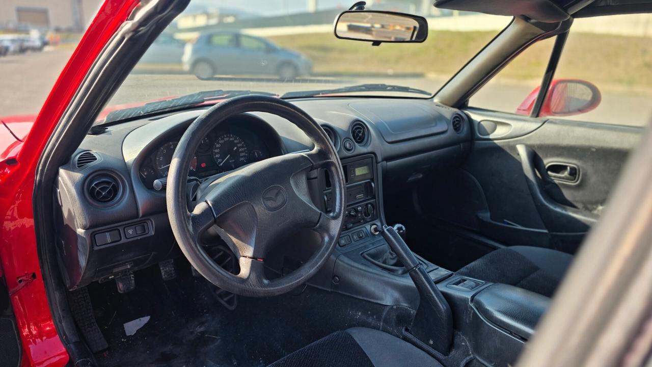 Mazda MX-5 1.6i Spider MX5 roadster motore nuovo