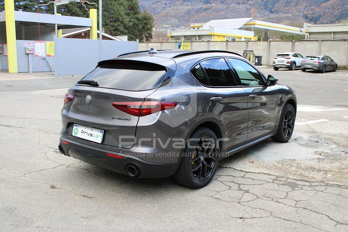 ALFA ROMEO Stelvio 2.0 Turbo 200 CV AT8 Q4 B-Tech