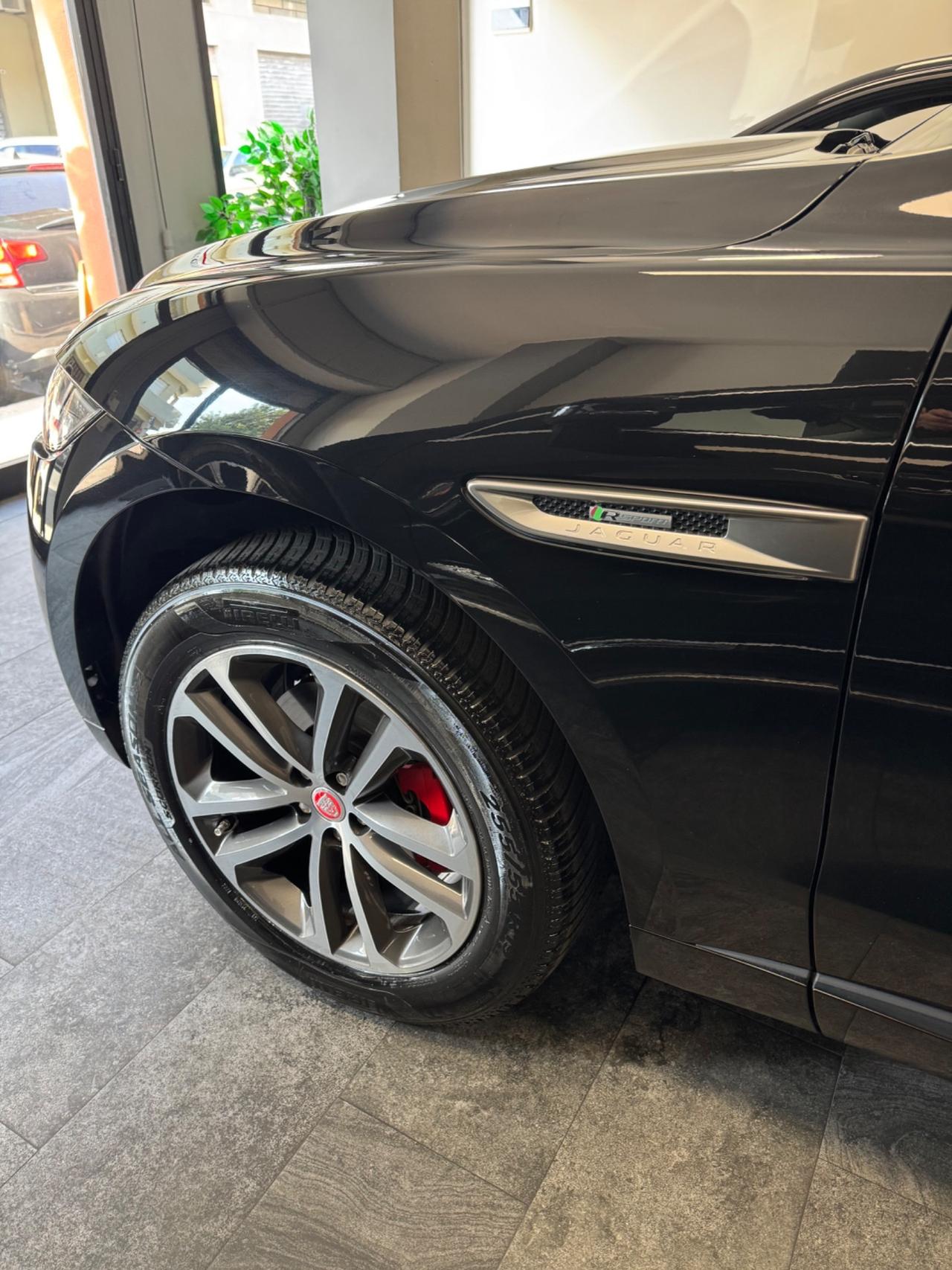 Jaguar F-Pace 2.0 D 180 CV R-Sport Tetto Apribile