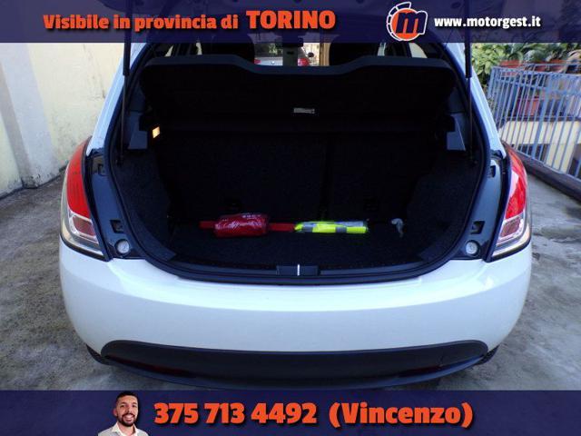 LANCIA Ypsilon 1.0 FireFly 5 porte S&S Hybrid Ecochic Silver