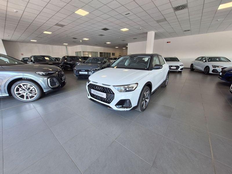 Audi A1 A1 allstreet 30 TFSI S tronic Identity Contrast